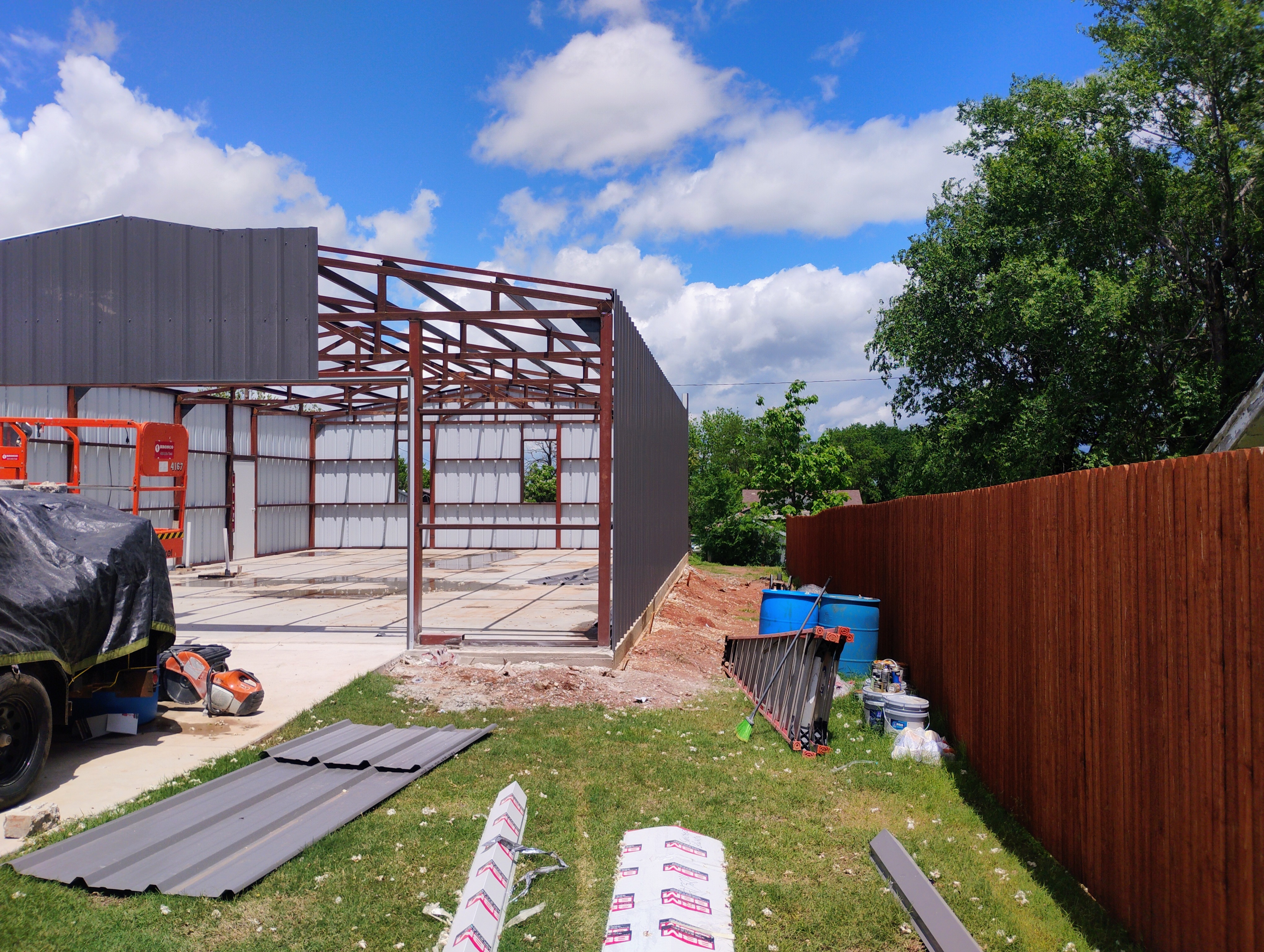 Metal building by Forever Carports